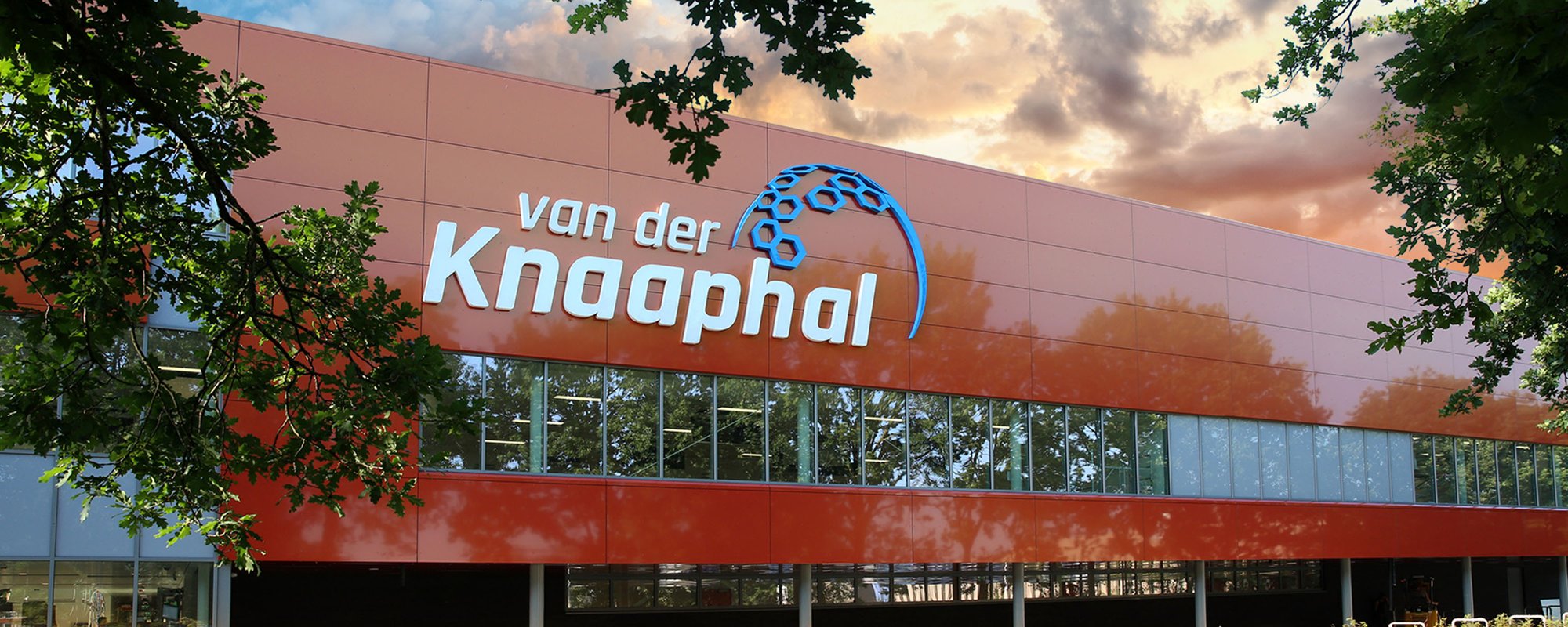 Van der Knaaphal home